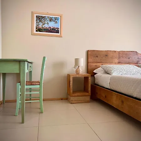 Alojamento de Acomodação e Pequeno-almoço Casale Solindio