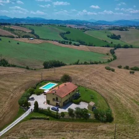 Bed & Breakfast Casale Solindio 4*